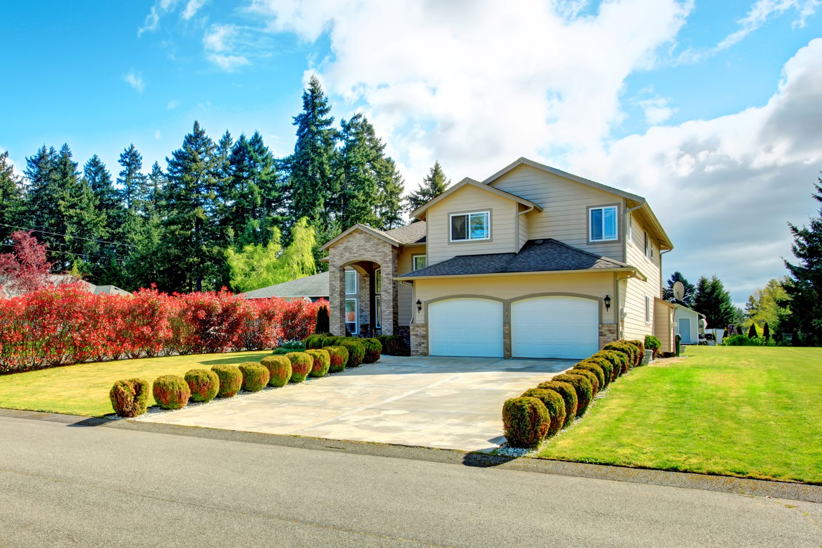 5 Budget Friendly Ways to Add Curb Appeal To Your Home